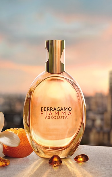 Parfum Ferragamo Fiamma Assoluta, flacon elegant cu note calde